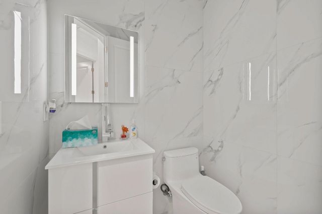 9850 Bay Leaf Court, Parkland, FL 33076