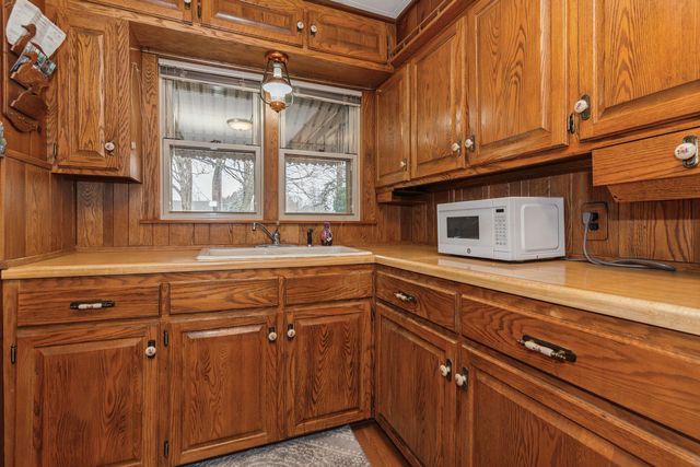 1123 W Marquette Woods Road, Lincoln Twp, MI 49085