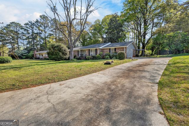 2521 Country Club Drive, Conyers, GA 30013