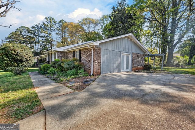 2521 Country Club Drive, Conyers, GA 30013