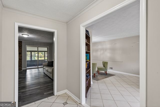 2521 Country Club Drive, Conyers, GA 30013