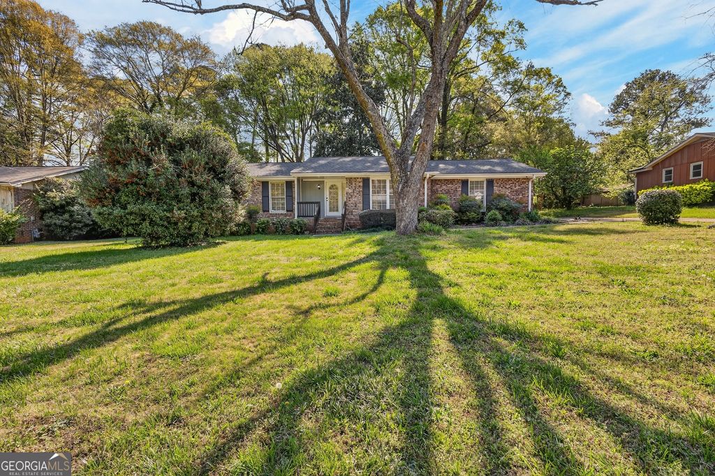 2521 Country Club Drive, Conyers, GA 30013