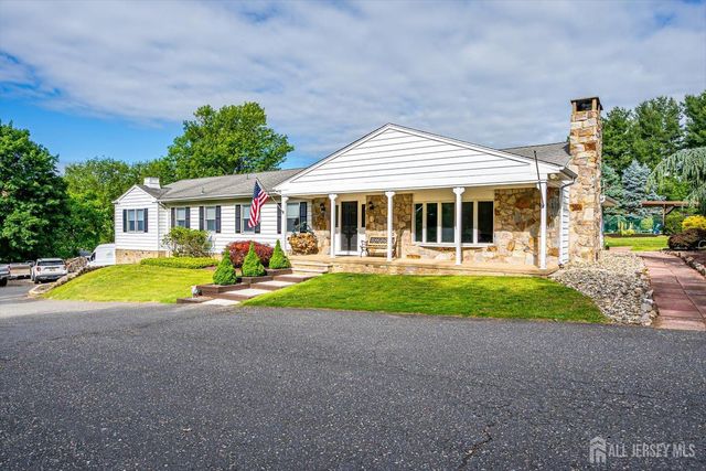 327 Summer Road, Branchburg, NJ 08853