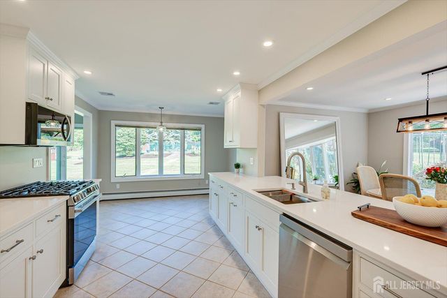 327 Summer Road, Branchburg, NJ 08853
