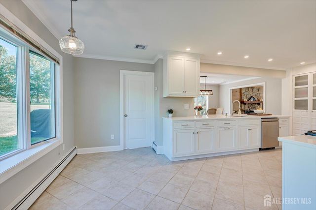 327 Summer Road, Branchburg, NJ 08853