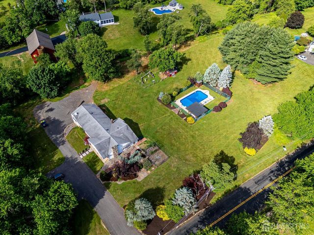 327 Summer Road, Branchburg, NJ 08853
