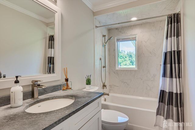 327 Summer Road, Branchburg, NJ 08853