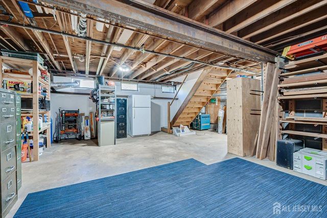 327 Summer Road, Branchburg, NJ 08853