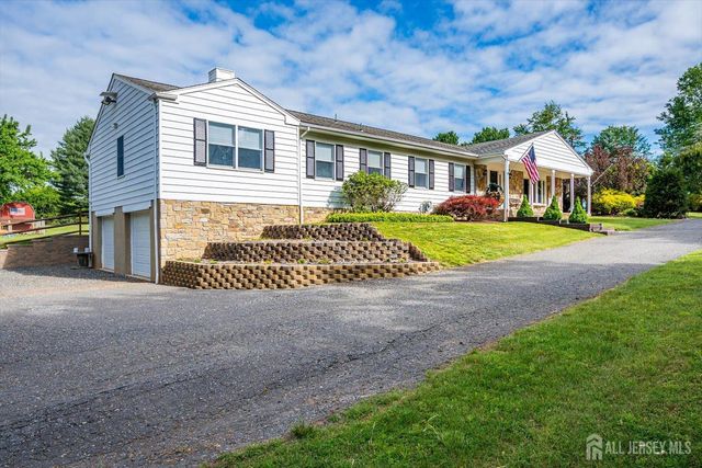 327 Summer Road, Branchburg, NJ 08853