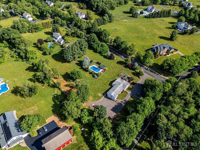 327 Summer Road, Branchburg, NJ 08853