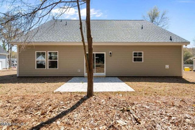 209 Telluride Court, Aberdeen, NC 28315