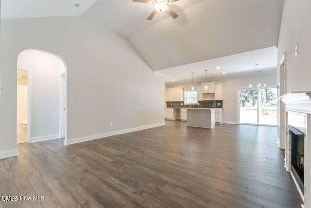 209 Telluride Court, Aberdeen, NC 28315