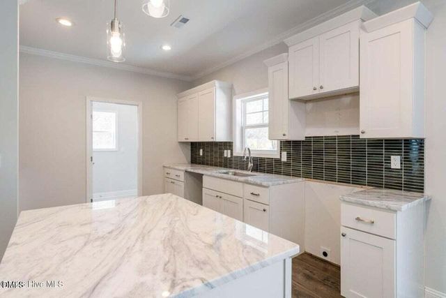 209 Telluride Court, Aberdeen, NC 28315