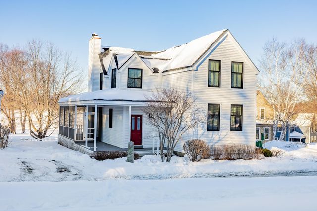 41 Chosen Vale Lane, Enfield, NH 03748