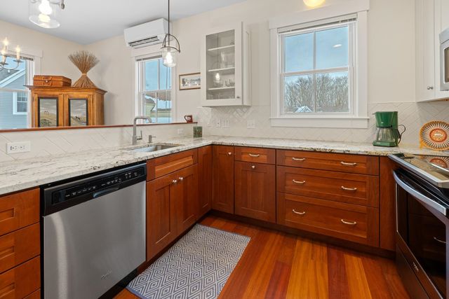 41 Chosen Vale Lane, Enfield, NH 03748