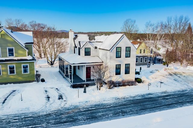 41 Chosen Vale Lane, Enfield, NH 03748