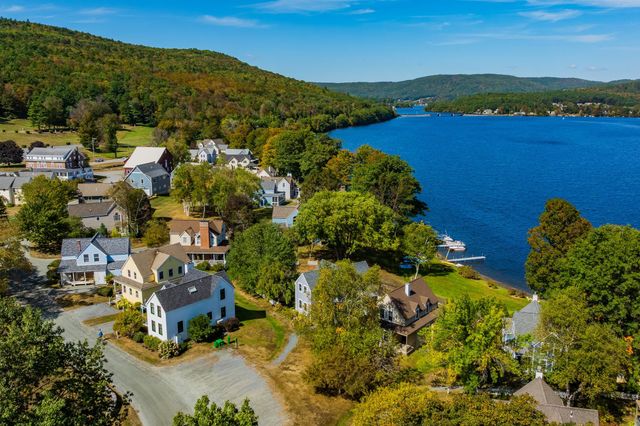 41 Chosen Vale Lane, Enfield, NH 03748