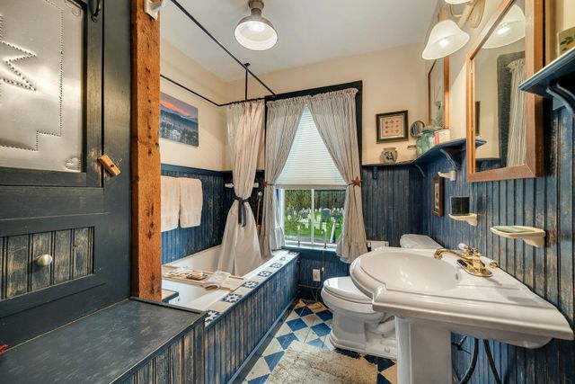3471 Waterbury Stowe Road, Waterbury, VT 05677