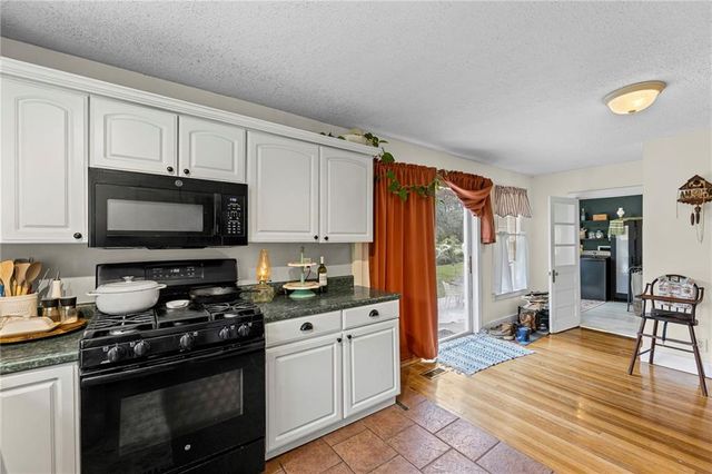 339 S Cherry Street S, Ottawa, KS 66067