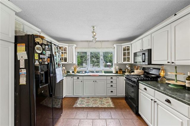 339 S Cherry Street S, Ottawa, KS 66067