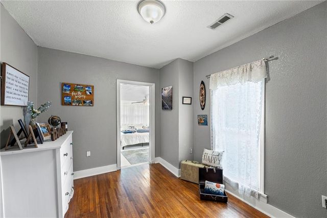 339 S Cherry Street S, Ottawa, KS 66067