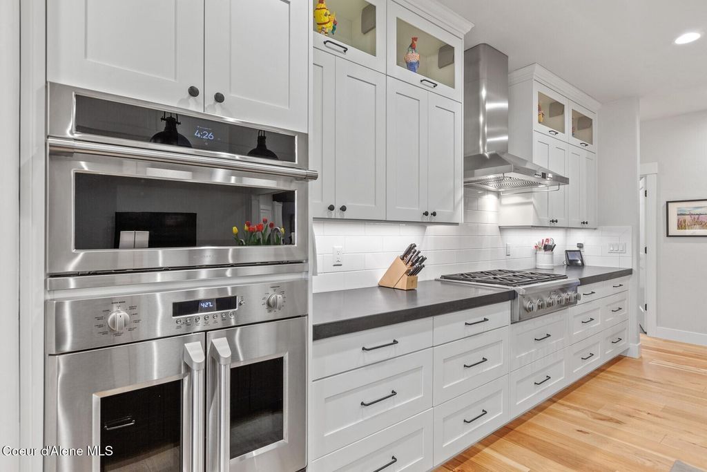 12399 N Meadow Wood Ln, Hayden, ID 83835 photo 13