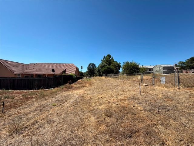 412 E 12th Street, Beaumont, CA 92223