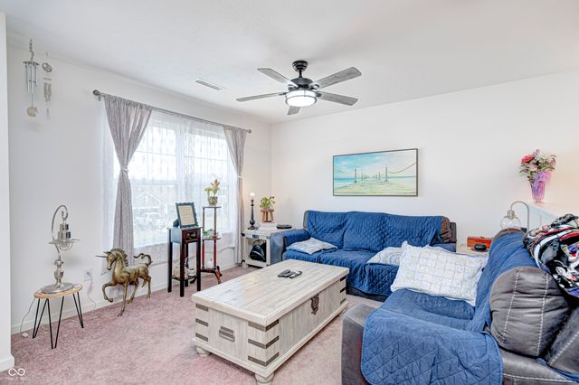 1794 N Clearwater Drive, Greenfield, IN 46140