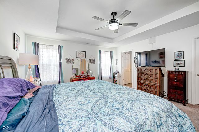 1794 N Clearwater Drive, Greenfield, IN 46140