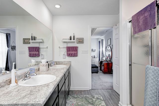 1794 N Clearwater Drive, Greenfield, IN 46140