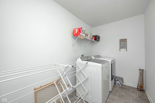 1794 N Clearwater Drive, Greenfield, IN 46140