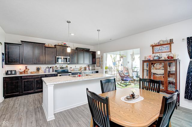 1794 N Clearwater Drive, Greenfield, IN 46140