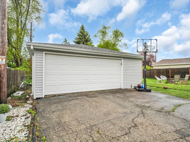 2617 28th STREET, Kenosha, WI 53140
