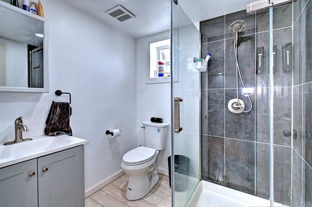 12 Bruce Lane, Kings Park, NY 11754