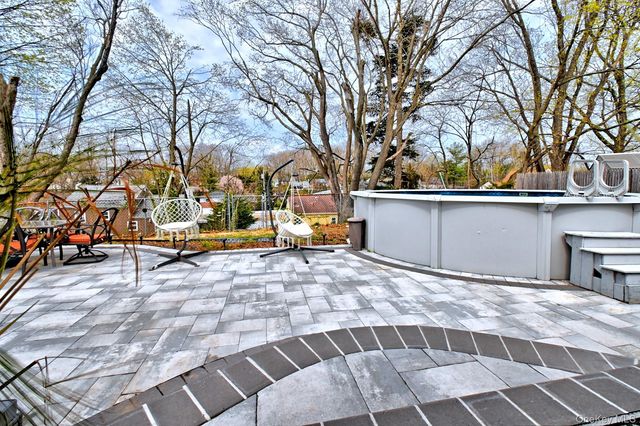 12 Bruce Lane, Kings Park, NY 11754