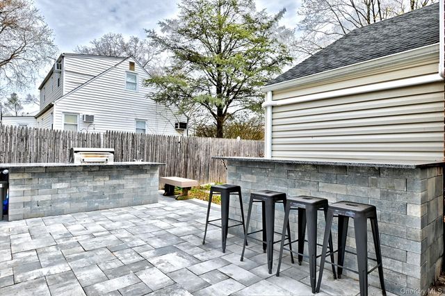 12 Bruce Lane, Kings Park, NY 11754