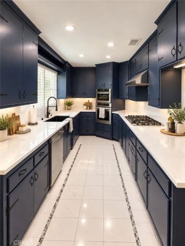 3781 Laurel Canyon, Studio City, CA 91604