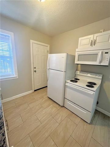 4515 Virginia Avenue, Kansas City, MO 64110