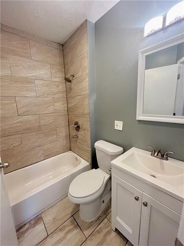 4515 Virginia Avenue, Kansas City, MO 64110