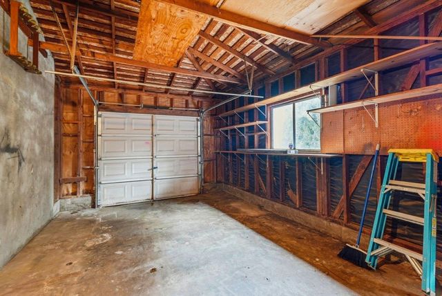 946 6th Street, Livingston, CA 95334