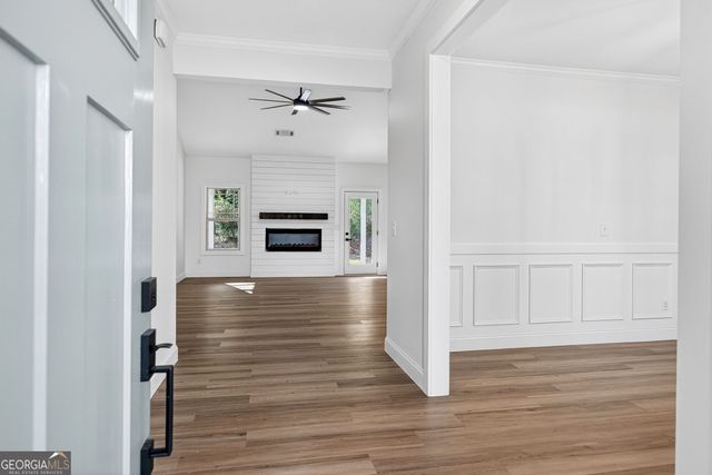 15 Couch Street, Moreland, GA 30259