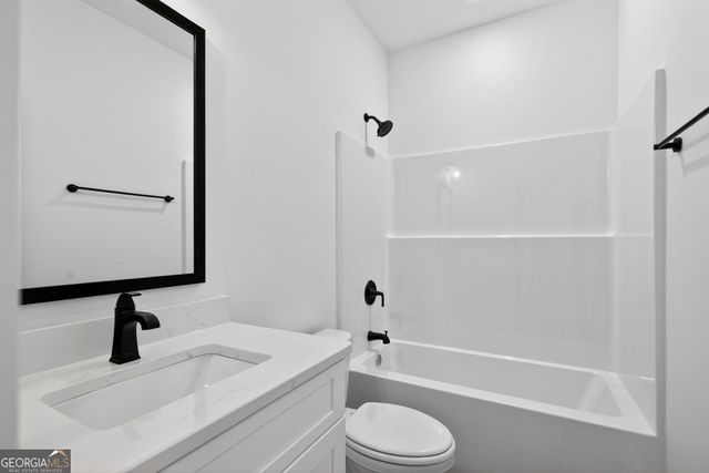 15 Couch Street, Moreland, GA 30259