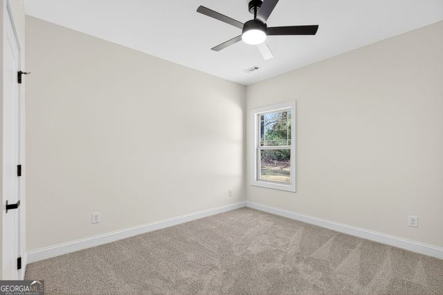 15 Couch Street, Moreland, GA 30259