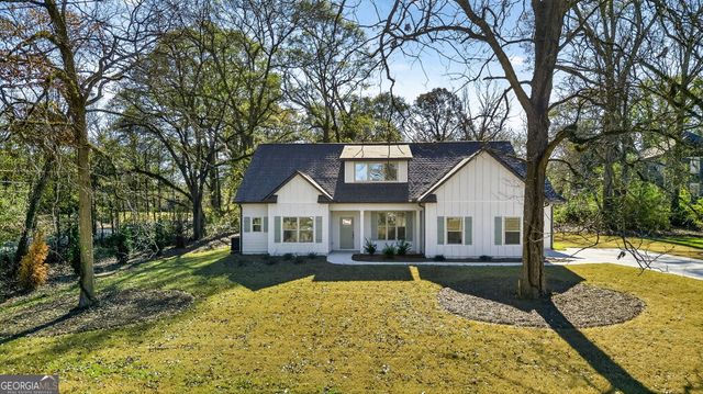 15 Couch Street, Moreland, GA 30259