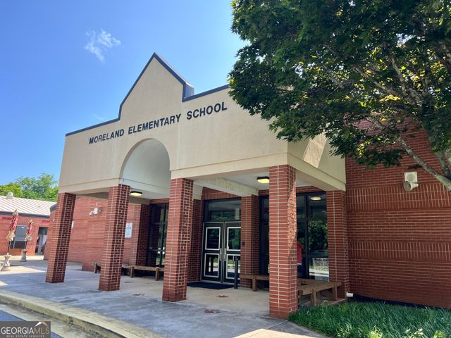 15 Couch Street, Moreland, GA 30259