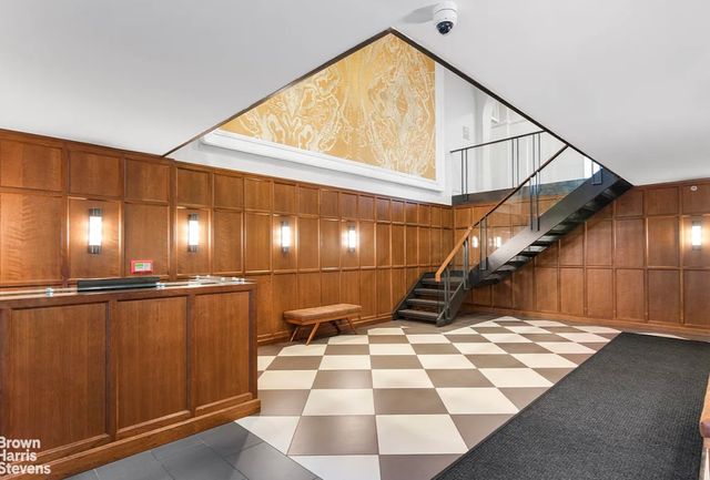 220 W 148th St Apt 4B, New York City, NY 10039