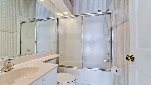 507 SANDERLING CIRCLE, Bradenton, FL 34209