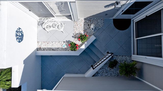 507 SANDERLING CIRCLE, Bradenton, FL 34209