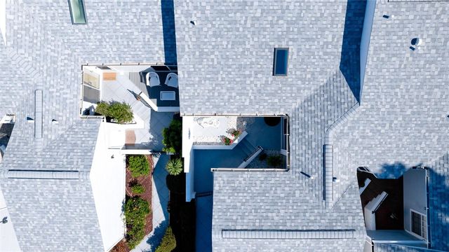 507 SANDERLING CIRCLE, Bradenton, FL 34209