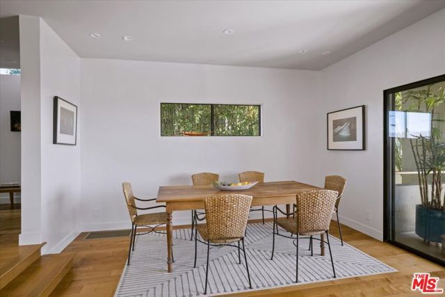 1358 Killarney Avenue, Los Angeles, CA 90065